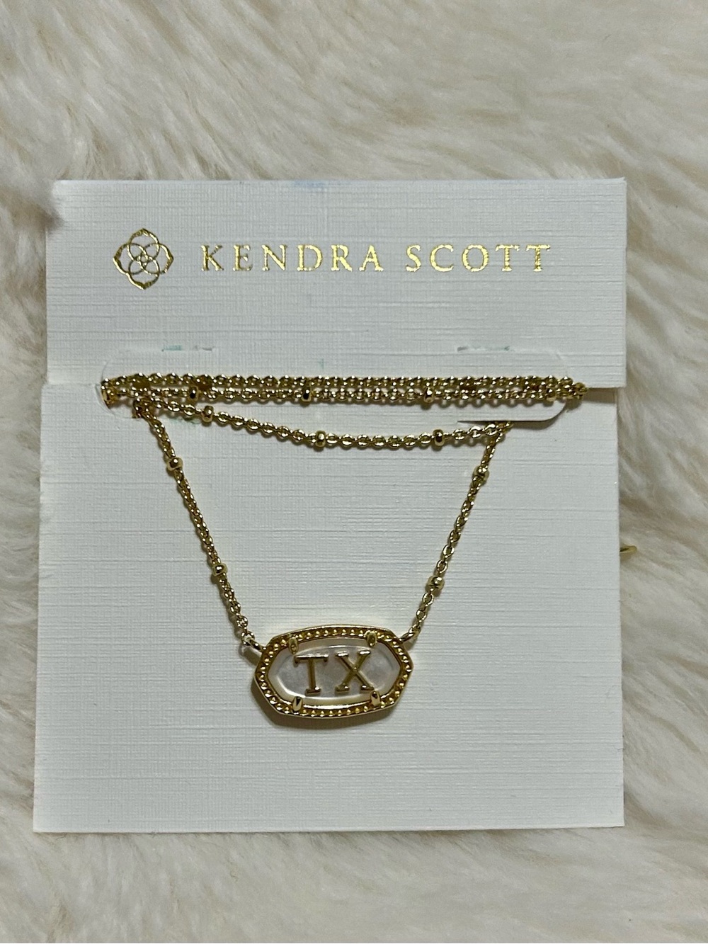 Kendra Scott Gold TX Elisa in Mother of Pearl